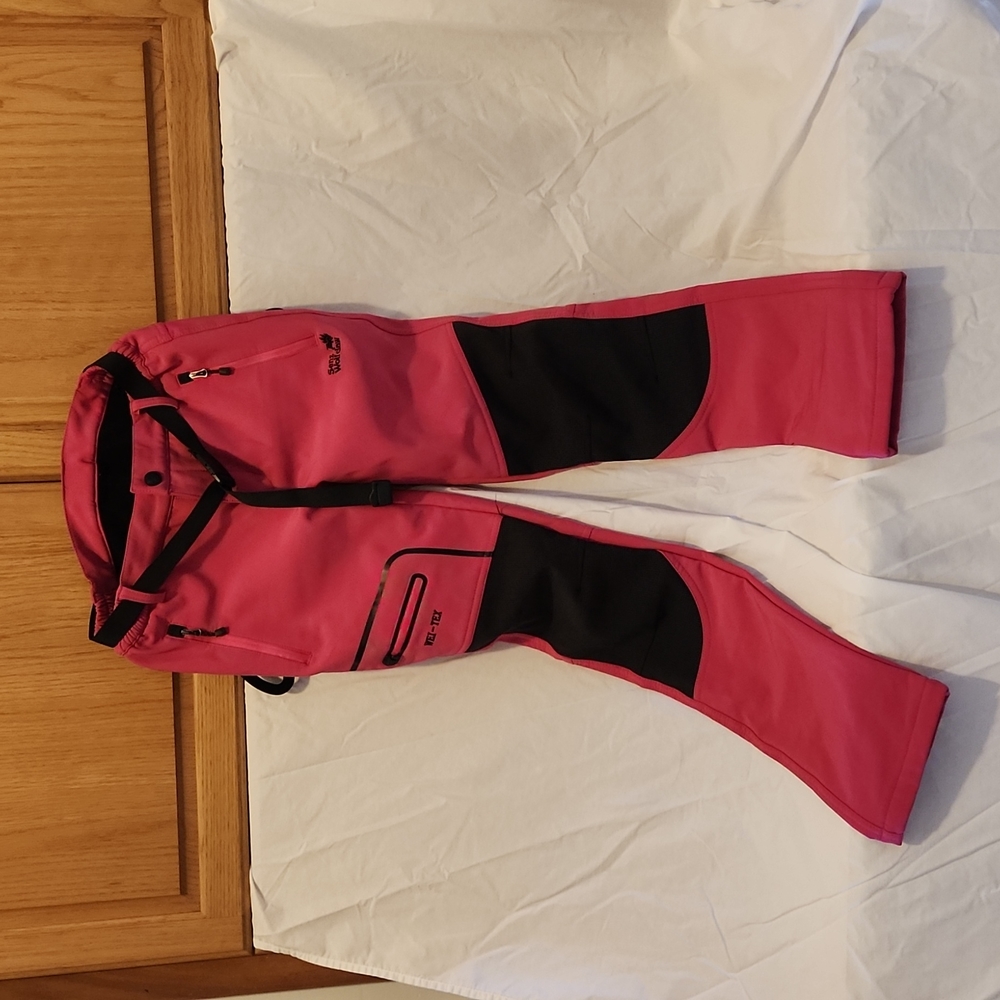 Ski pants - Girl's Large (Senz Wolfclaw brand) hot pink